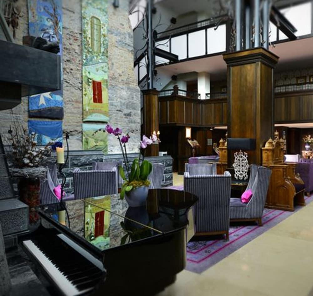 Clontarf Castle Hotel ดับลิน ภายนอก รูปภาพ