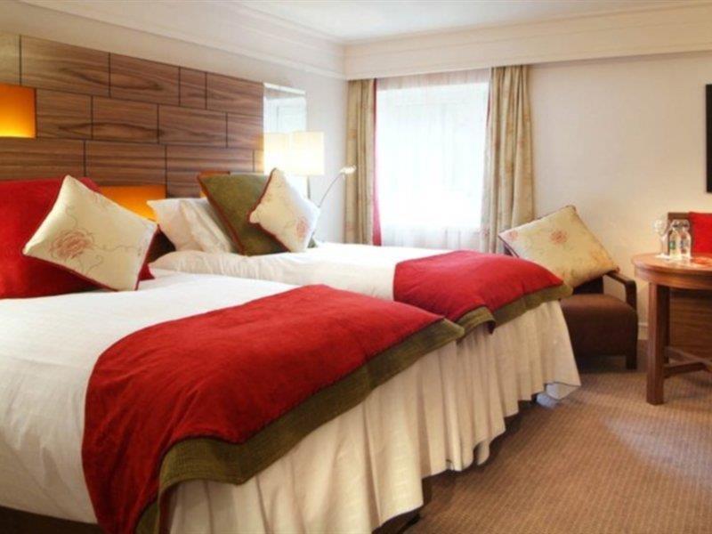 Clontarf Castle Hotel ดับลิน ภายนอก รูปภาพ