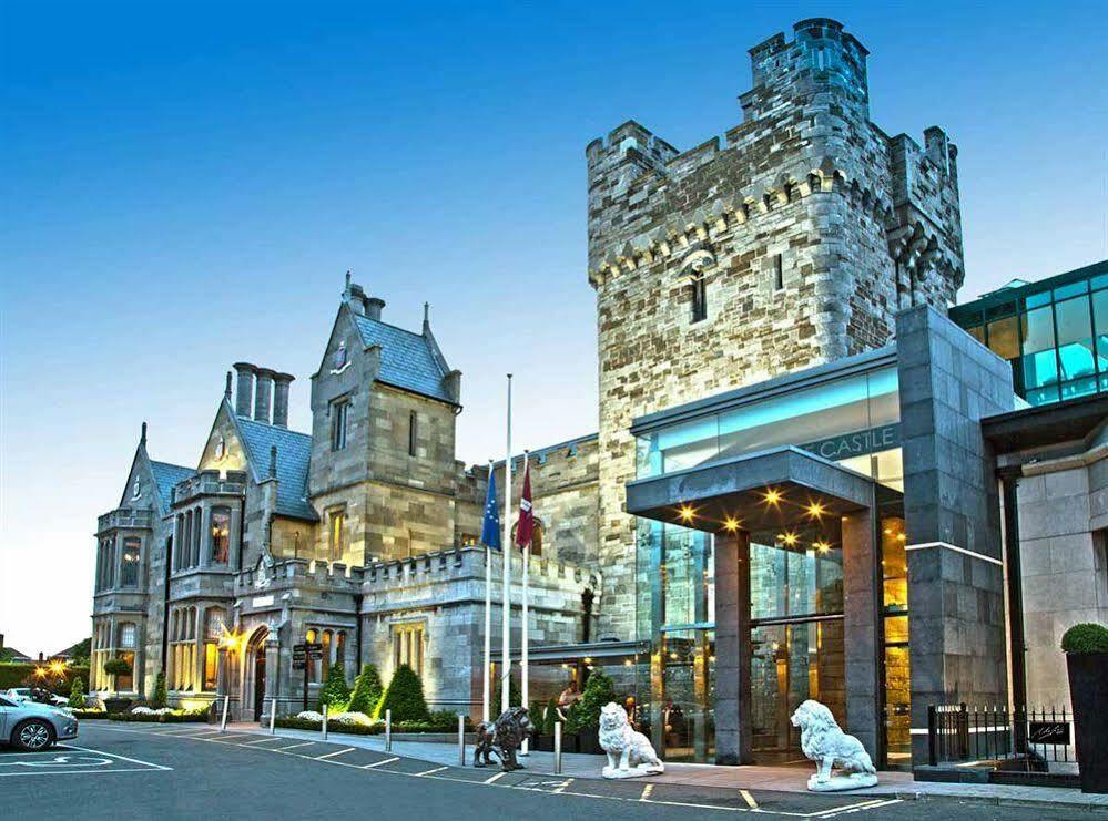 Clontarf Castle Hotel ดับลิน ภายนอก รูปภาพ